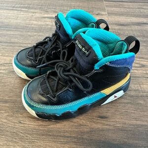 Jordan Nike Toddler Boy’s Retro Sneakers